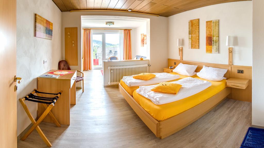 Hotelpension Schroeder Willingen  Ngoại thất bức ảnh